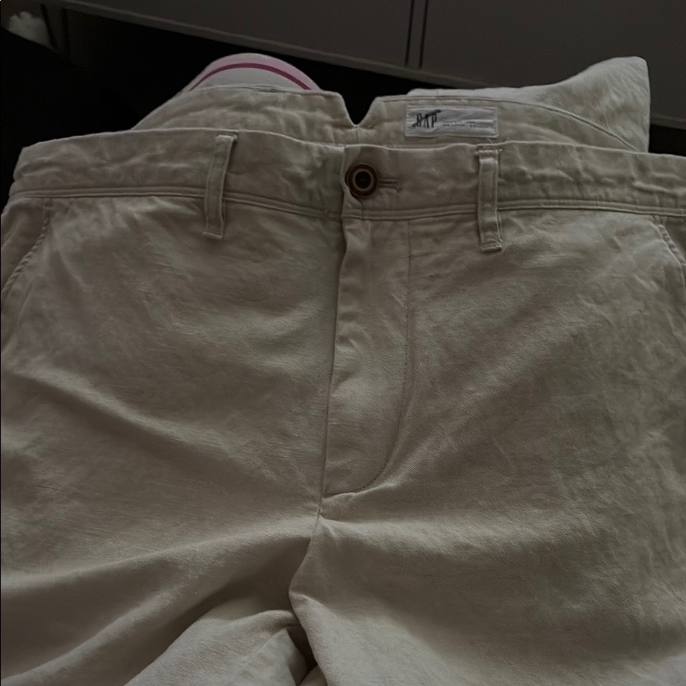 GAP Cream Chinos Classic Cotton Twill